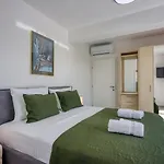 Villa Victoria *