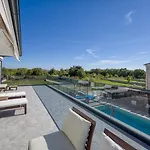 Victoria Villa