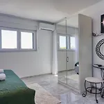 Villa Victoria *