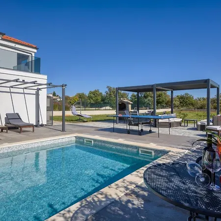 Victoria Villa Krnica